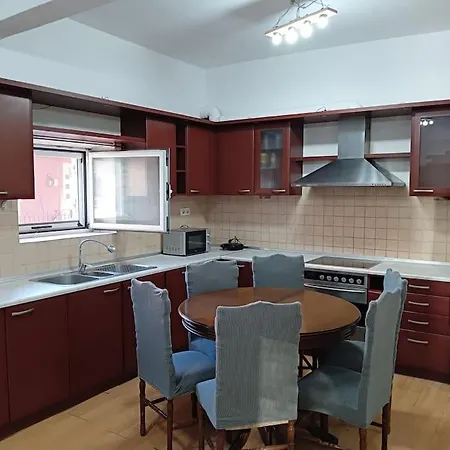 Canali Maisonette Lejlighed Kompítsion